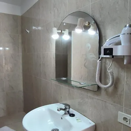 Floritas 1 Apartment *